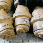 Thaveesak Tractor LP