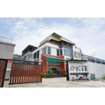 บริษัทขายเครื่องผลิตน้ำแข็ง - นิวตั้น อีควิปเม้นท์ เครื่องผลิตน้ำแข็ง