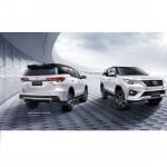 รถยนต์ - บริษัท ทวีรุ่งยนตรกิจ (สตึก) จำกัด