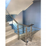 ราวบันได สแตนเลส - เดชา รางน้ำ