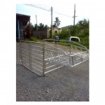 เพชรโลหะประดับยนต์