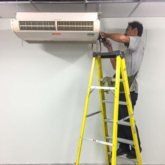 บริการซ่อมและแก้ไขแอร์ขัดข้อง บริการซ่อมและแก้ไขแอร์ขัดข้อง 