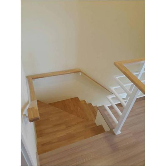 บันไดสำเร็จรูป บันไดสำเร็จรูป  รั้วเหล็ก  ประตูเหล็ก  พื้นลามิเนต 