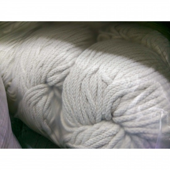 เชือก เชือก  ร้านขายเชือก  ร้านขายอุปกรณ์ตกตแ่งเสื้อผ้า 